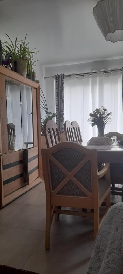 1 Chambre Pour 2 Personnes "Chez L'Habitant" Maison Possede Un Petit Chien Quincy-Voisins Eksteriør billede